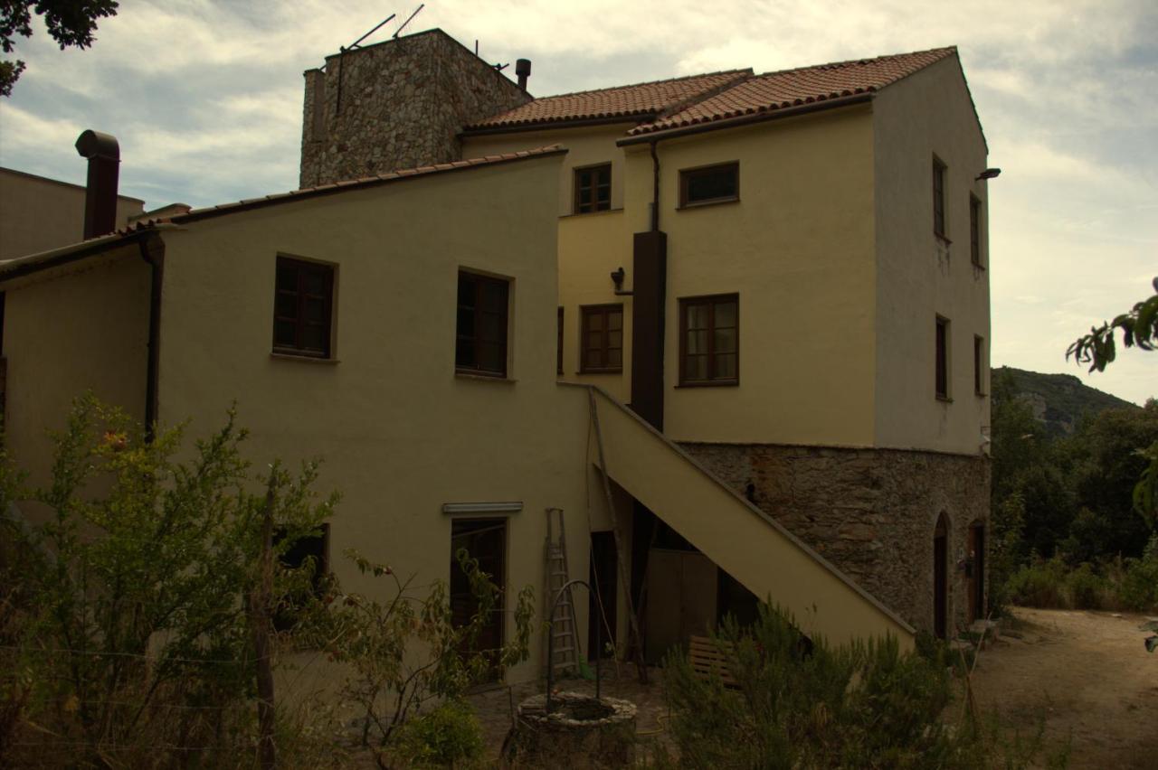 Le Petit Chateau Vezzi Portio Eksteriør bilde